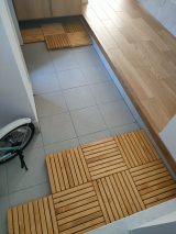 玄関に：SPF材ウッドデッキ匠 すのこ パイン色 300×300