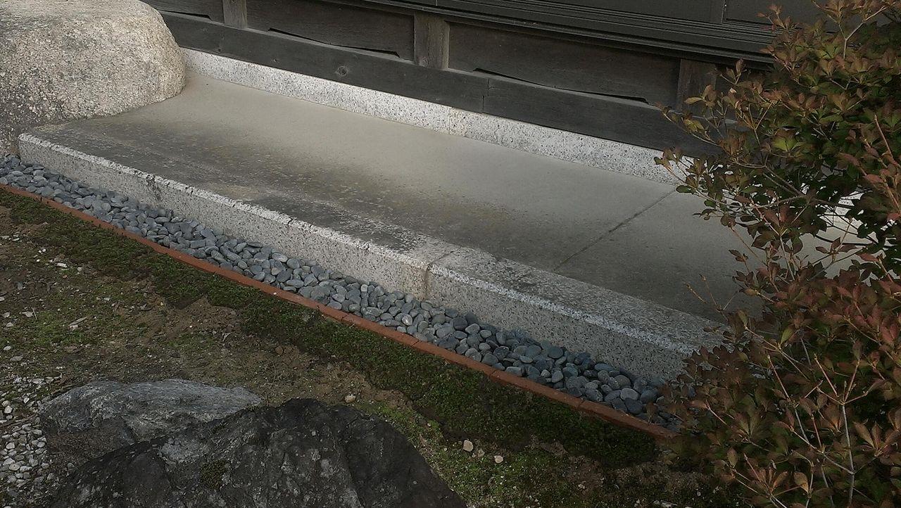 雨樋の下に Willベランダガーデン公式ブログ ベランダガーデニング 施工例日記 雨樋の下に Willベランダガーデン公式ブログ ベランダガーデニング 施工例日記